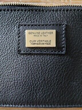 Made In Italy Genuine Leather Wristlet Wallet Zip Clutch Pouch Black Pebbled